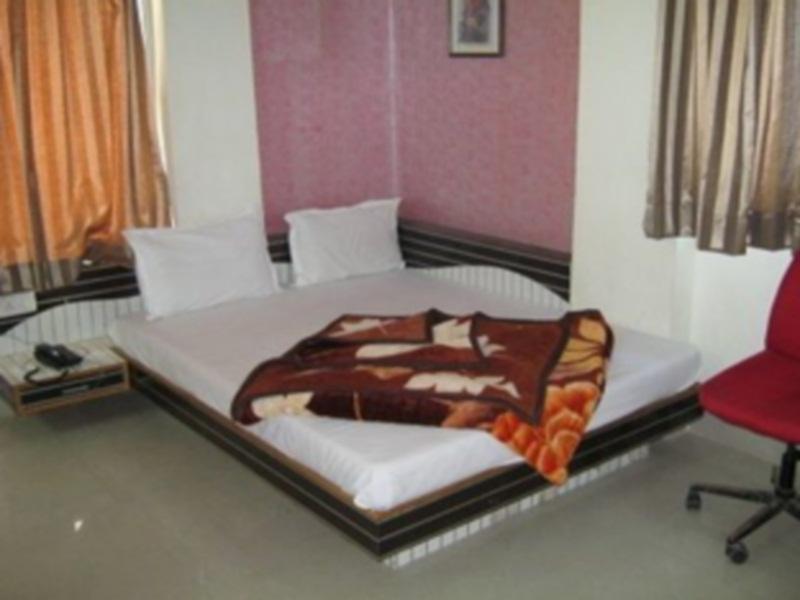 Angan Residency Hotel Ahmedabad Exterior foto